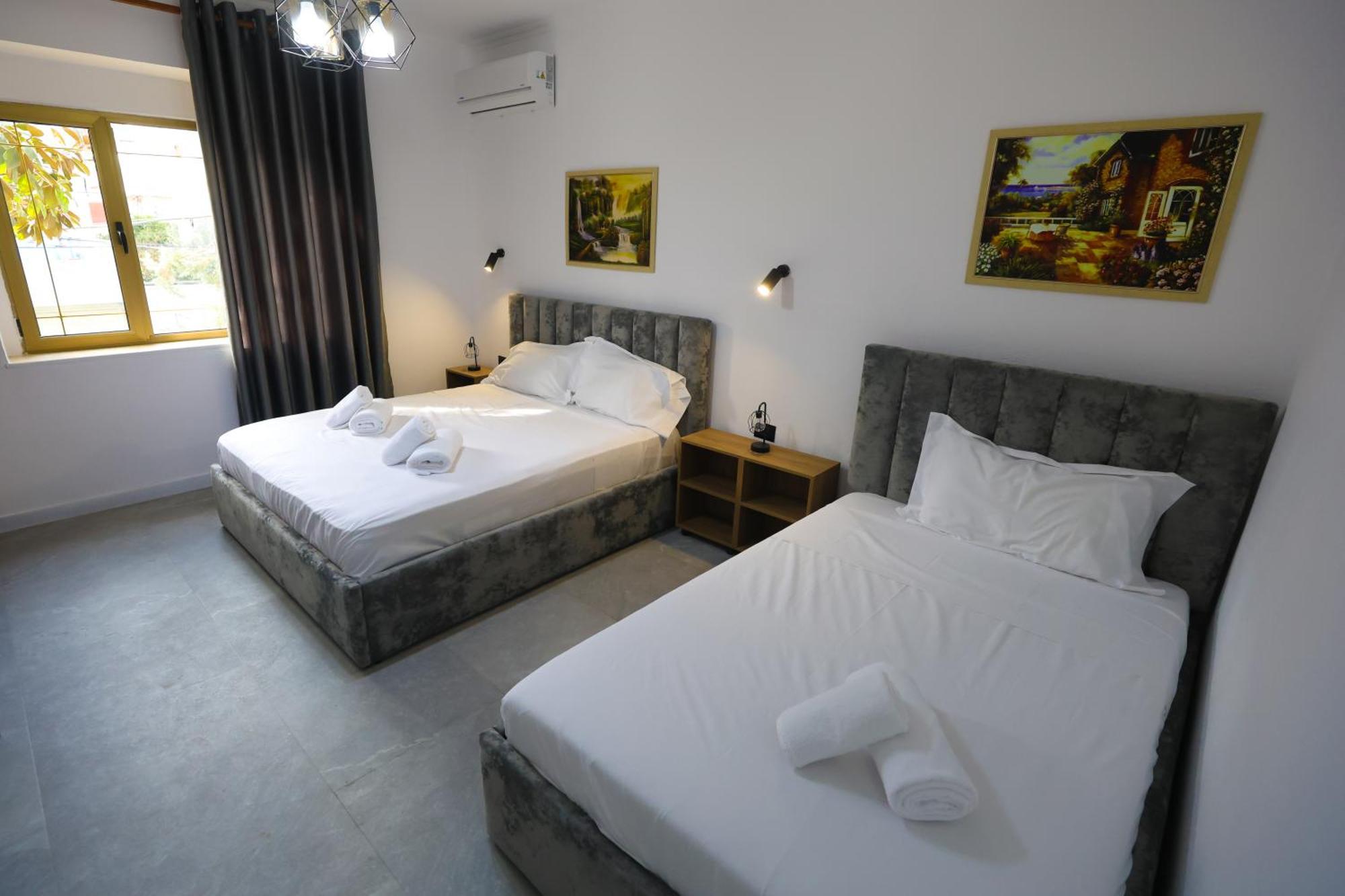 Vila Alizee Hotel Тирана Екстериор снимка